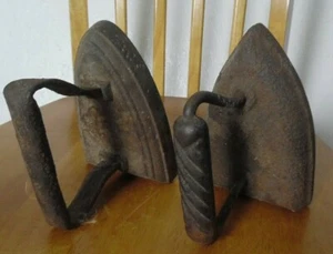 2 Vintage Cast Iron- Irons - Picture 1 of 4