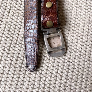 Tiffany & Co Kroko Gürtel mit Sterlingsilber & 14k Gold 28" Taille verstellbar - Bild 1 von 13