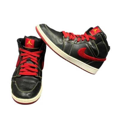 Tênis Nike Air Jordan 1 retrô Phat Premier milho masculino 12 preto Varsity vermelho branco - Imagem 1 de 4