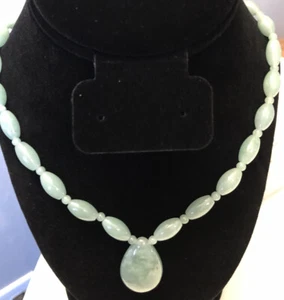 16” Light Green Necklace w/ 14 kt Gold Clasp Vtg Jadeite Jade 52g Estate Sale - Picture 1 of 6