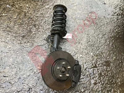 LAND ROVER DISCOVERY SPORT L550 O/S/F DRIVER SUSPENSION STRUT & HUB 15-19 - Image 1 of 4
