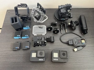 GoPro HERO 8 BLACK & HERO 7 BLACK Action Cameras WITH ACCESSORIES - Picture 1 of 15