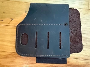 PJ15 Leder Muiltitool Scheide mit Metall Gürtelclip, braun - Bild 1 von 11