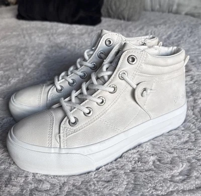 Zapatillas blancas para mujer Blowfish Malibu Smoosh talla 8 Foto 1 de 4