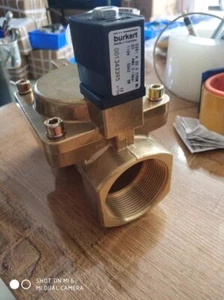 1pcs new Burkert solenoid valve 5281 A50 110V 001343395 - Picture 1 of 3