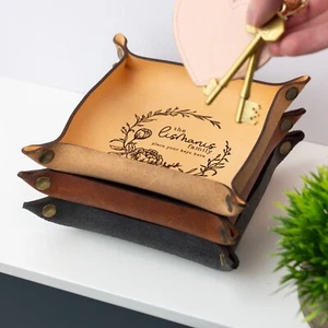 Personalisiertes Ledertablett, Schlüssel, Geschenk, Einweihung des Hauses, Paargeschenk, Hausgeschenk - Bild 1 von 5
