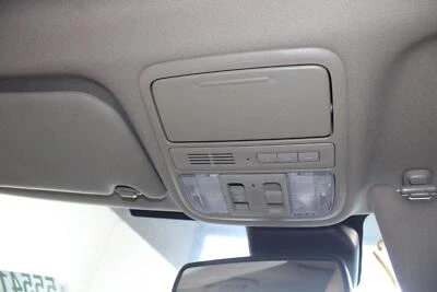 Used Front Upper Center Console fits: 2015 Honda Odyssey roof EX Front Upper Gra - Image 1 of 4