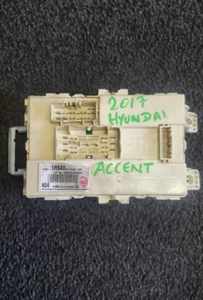 2017 HYUNDAI ACCENT INTERIOR CABIN FUSE RELAY BOX OEM - Picture 1 of 3