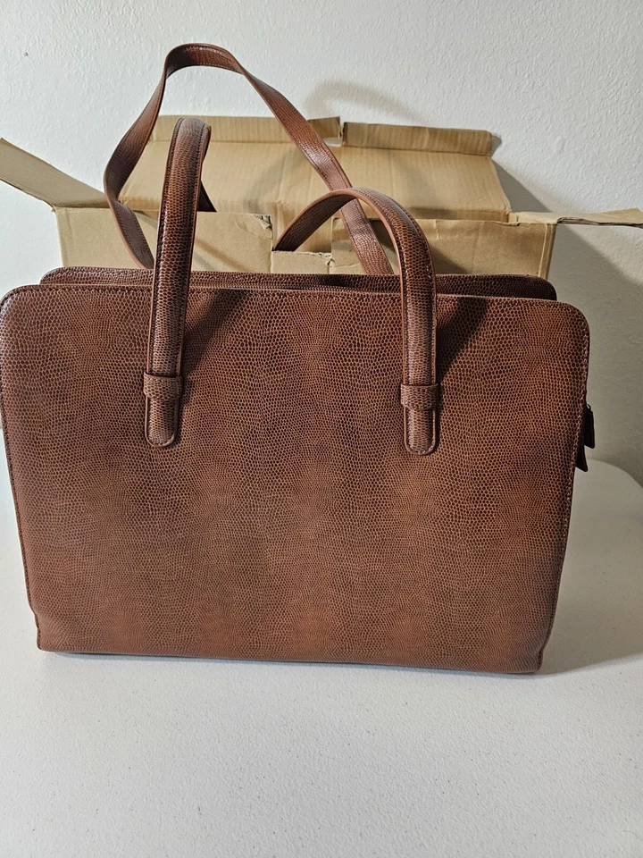 New in Box and Dust Bag Mimi DiCarlo Large Briefcase Tote Tan Style 1009LZ $225 - Image 1 of 4