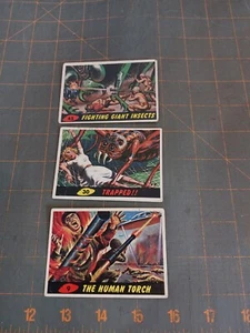 Lote de tarjetas coleccionables Mars Attacks Bubbles Inc. 1962 ¡¡Antorcha humana atrapada!! Lucha - Imagen 1 de 2