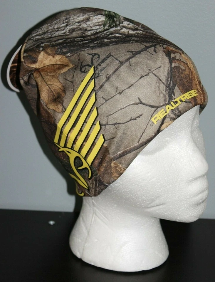 NEW Men's Hunting Beanie Hat REALTREE XTRA Camo Fleece Lined Cap - Image 1 of 4