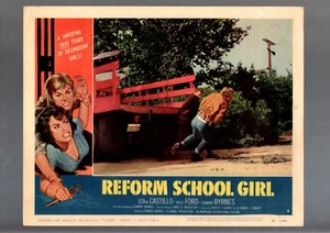 REFORM SCHOOL GIRL-1957-ESCENA DE LUCHA-TARJETA DE VESTÍBULO EN MUY BUEN ESTADO/CASI NUEVO - Imagen 1 de 1