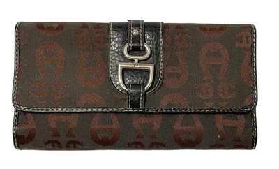 Cartera sin asas Etienne Aigner a presión firma lona monograma de colección años 80’s/90’s Foto 1 de 4