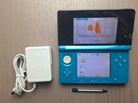 Nintendo 3DS Aqua Blue Region Free Console 128GB Tested w/ Charger & Stylus
