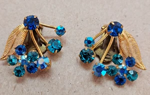 Pendientes de clip de cristal austriaco azul aurora boreal marcado Austria 4 puntas - Imagen 1 de 4