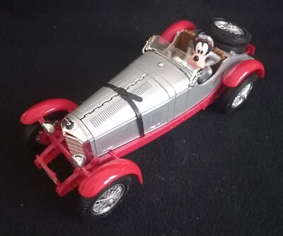 Bburago Disney Metal Car 1:18 Goofy (Pippo) art.2102 Mercedes Benz SSKL Spider - Immagine 1 di 4