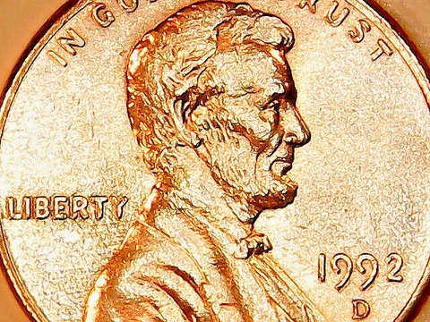 1992 D American Cent Uncirculated Red Lincoln Memorial Penny Denver Mint Cover