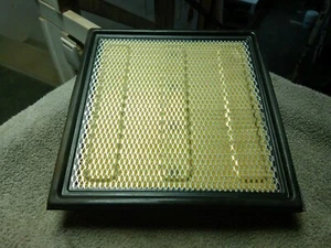 FORD MOTORCRAFT AIR FILTER FA-1883 - Picture 1 of 2