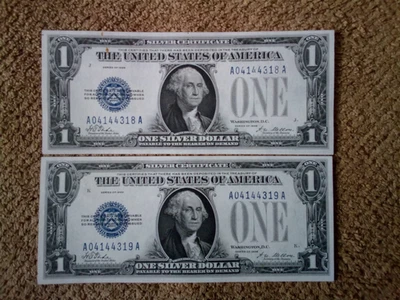 EXTR. RARE 1928 PLAIN $1 ONE DOLLAR A-A BLOCK CONS. SILVER CERT. NOTES, GIFT SET - Image 1 of 4