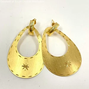 18K Yellow Gold Door Knocker Style Dangle Earrings w/ Diamond Cut Design, 3.17g - Picture 1 of 6