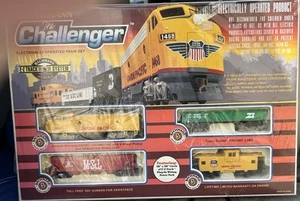 **NUEVO** Juego de tren diésel Bachmann calibre HO 'Union Pacific Challenger' #00621 - Imagen 1 de 6