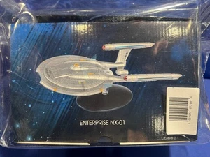 Eaglemoss Star Trek Enterprise NX-01 XL Brand New in Bag (with mag) - Picture 1 of 4