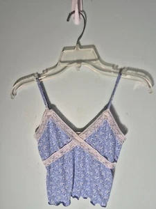 Canotta donna babydoll piccola Y2K floreale cottagecore cami pizzo ritagliato a costine - Foto 1 di 8