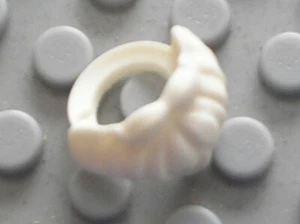 LEGO White Beard Medium Short Ref 93223 Minifig twn160 sw0680 hol082 Set 10235 - Picture 1 of 1