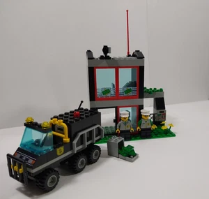 1997 Lego Town Traffic: 6566 Bank - 100% Complete w/Instructions - Picture 1 of 7