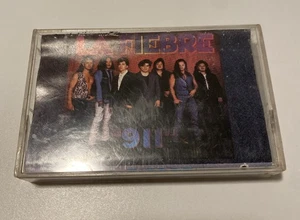 La FIEBRE "911" CASSETTE, Cassette Tape, suena bien - Picture 1 of 2