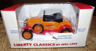 1/25 speccast ford model A minneapolis-moline coin bank in the box new - Image 1 of 4