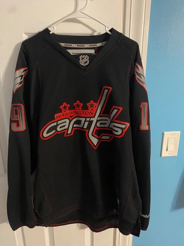 Backstrom Washington Capitals Reebok Black Ice Jersey Size L Hand-Stitched Cover