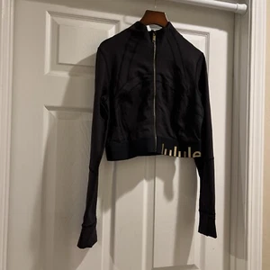 NWOT Lululemon Special Edition Define Black Jacket Cropped * Gold Size : 8 - Picture 1 of 8