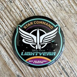 D23 EXPO 2022 STAR COMMAND DISNEY PIXAR LIGHTYEAR LARGE PIN - Picture 1 of 2