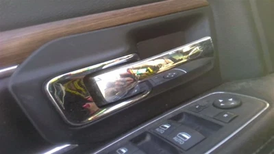 RAM3500 2013 manija de puerta interior 30899913 Foto 1 de 4