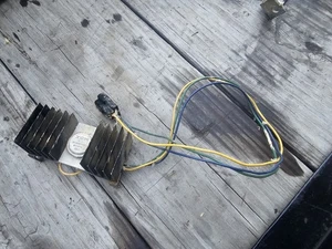 1968-1976 Corvette Radio Amp Heat Sync U69 Original C3 - Bild 1 von 5