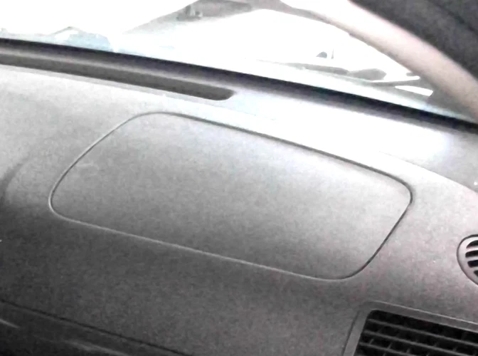 07 08 09 Bolsa de aire negra para tablero de pasajero derecho Pontiac G5 Foto 1 de 1