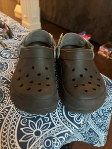 Black Crocs - Size Uni Sex Youth Size 3 Pre-owned - Picture 1 of 4