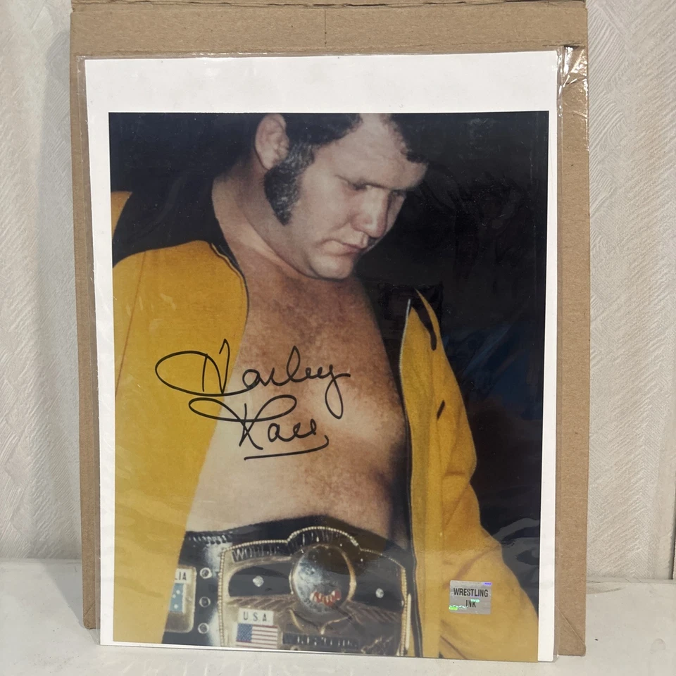 WWE WWF 8x10 哈雷比赛  — 第 1/1 张图片