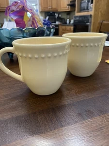 Pottery Barn EMMA gelber Becher - Bild 1 von 5