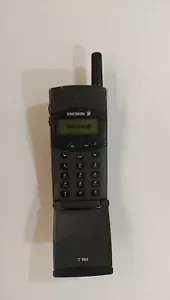 695.Ericsson T18d Very Rare - For Collectors - CDMA + BATT OK - Picture 1 of 9