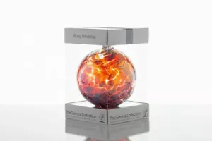 40th Wedding Anniversary Ruby Sienna Glass 10cm Friendship Ball Gift Boxed - Picture 1 of 7
