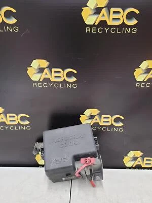 2005-2006 Chrysler Sebring Engine Fuse Box Junction ID P05087249AC OEM - Image 1 of 4