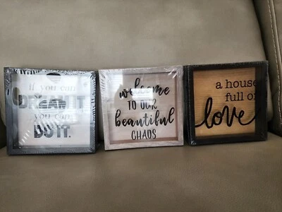 Cajas de sombras/silladores de estante pequeños inspiradores de 3 piezas, metal con frente de vidrio Foto 1 de 4