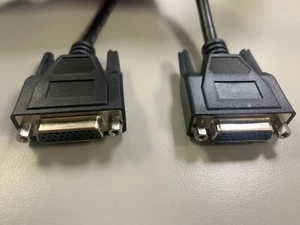 Schwarzes DB26 Buchse auf Buchse Kabel mit Schraubmutter 2 Meter Länge NEU! USA VERKÄUFER! - Bild 1 von 4