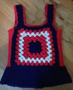 VTG 70s Red White & Blue Crochet Vest Chunky Granny Square Flounce Hem 6 7 8 - Picture 1 of 2