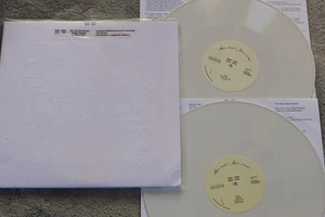 Bon Iver  -  2022 US Re-issue 2LP - COLORED VINYL & extra LIVE Studio Tracks - Picture 1 of 4