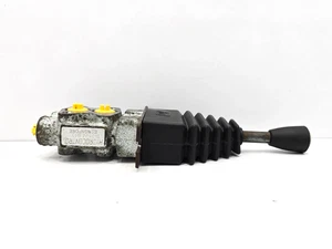 1036221013 HYDROCANTROL HYDRAULIC JOYSTICK - Picture 1 of 8