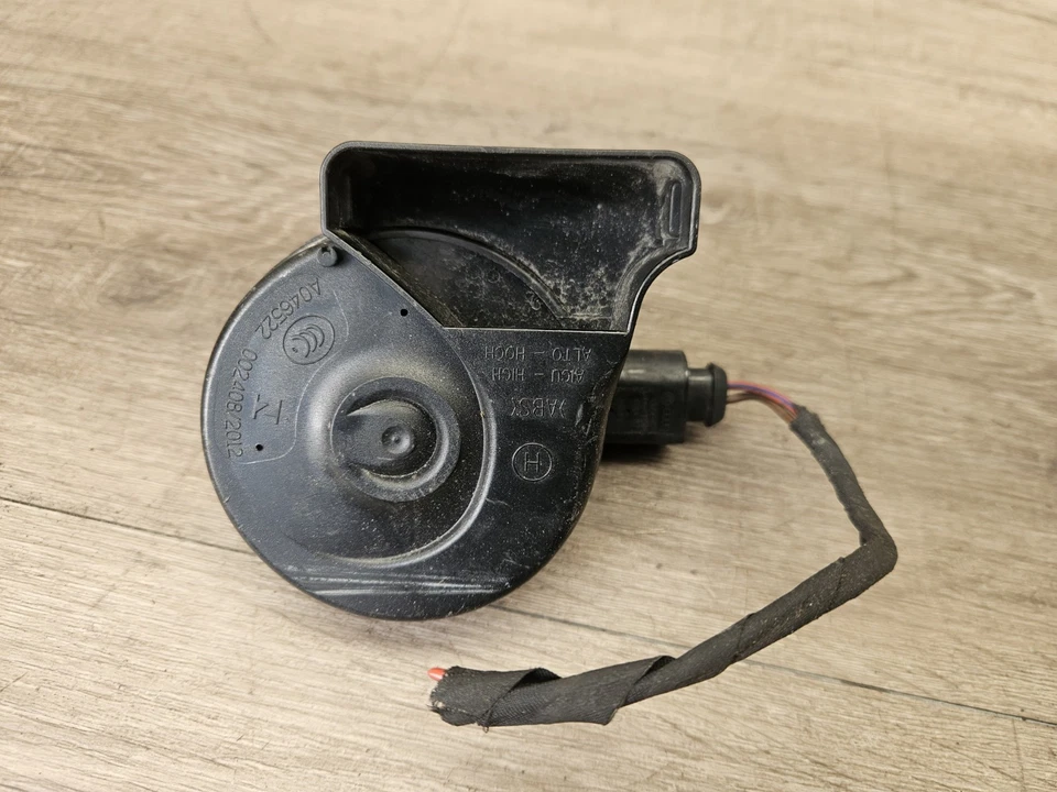 Audi A3 2015 2016 bocina tono bajo izquierda 5Q0951221A Foto 1 de 4