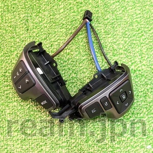 Brand new, Toyota Genuine 200 Series Hiace 6-type steering switch, handle switch - Picture 1 of 1